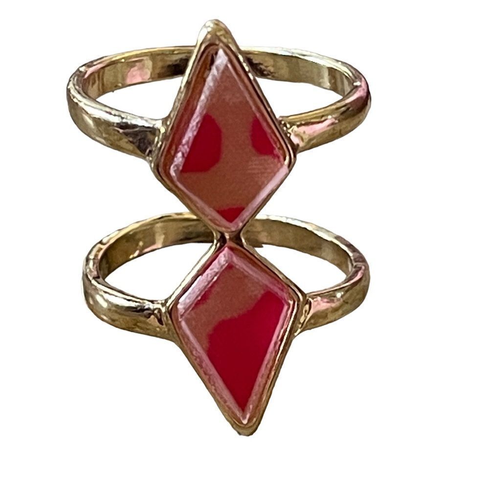 NWOT gold tone diamond shaped red pink enamel ring US size 7